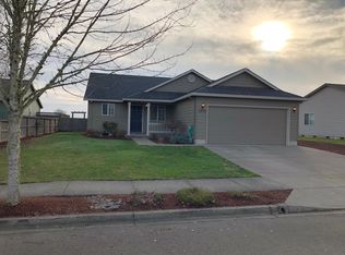 2324 SW Redmond Hill Rd, McMinnville, OR 97128