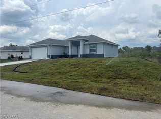 2002 W 15th St, Lehigh Acres, FL 33972