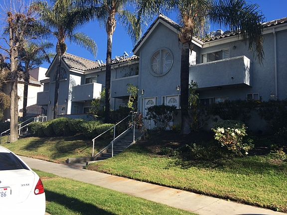 3rd image of 9216 Tobias Ave Unit 12