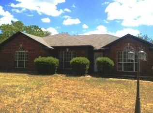 310 Adams St, Teague, TX 75860