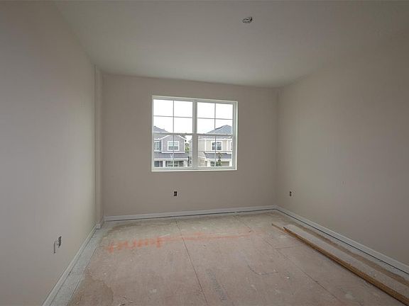 5th image of 1148 Basalt Ln