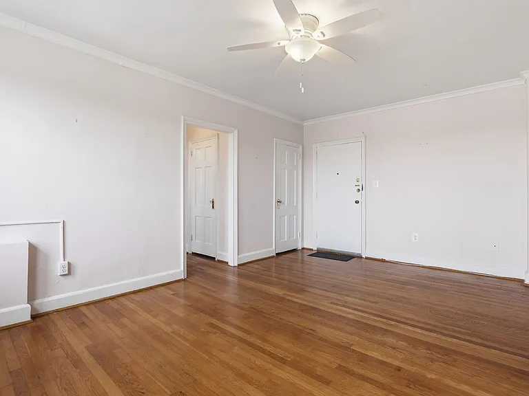 1365 Kennedy St NW #506 — Photo 8