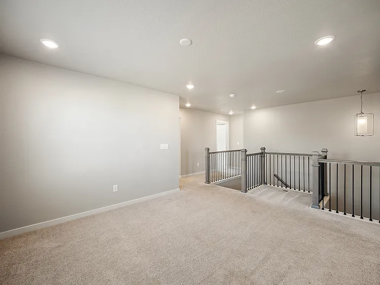 7991 Goldenray Pl — Photo 30
