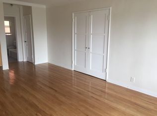 1957 Palmerston Pl APT 4, Los Angeles, CA 90027
