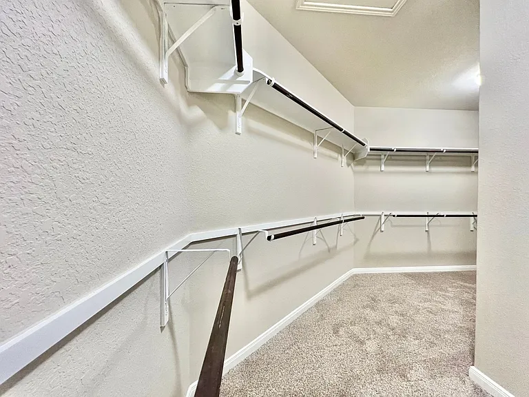 1606 Misty Elm St — Photo 20