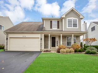3030 Melbourne Ln, Lake In The Hills, IL 60156