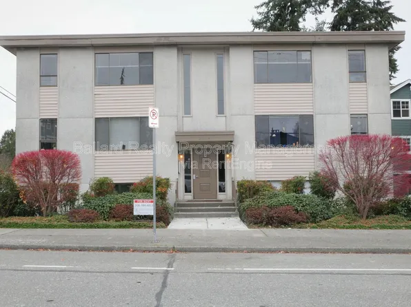 3018 NW 85th St APT 11, Seattle, WA 98117