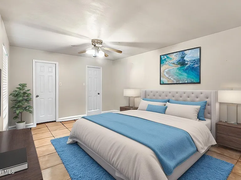 150 Silver Shadow Dr #D — Photo 16