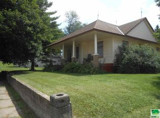 400 Pine St, Brunsville, IA 51008