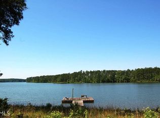 1050 Lewis Dr, White Plains, GA 30678