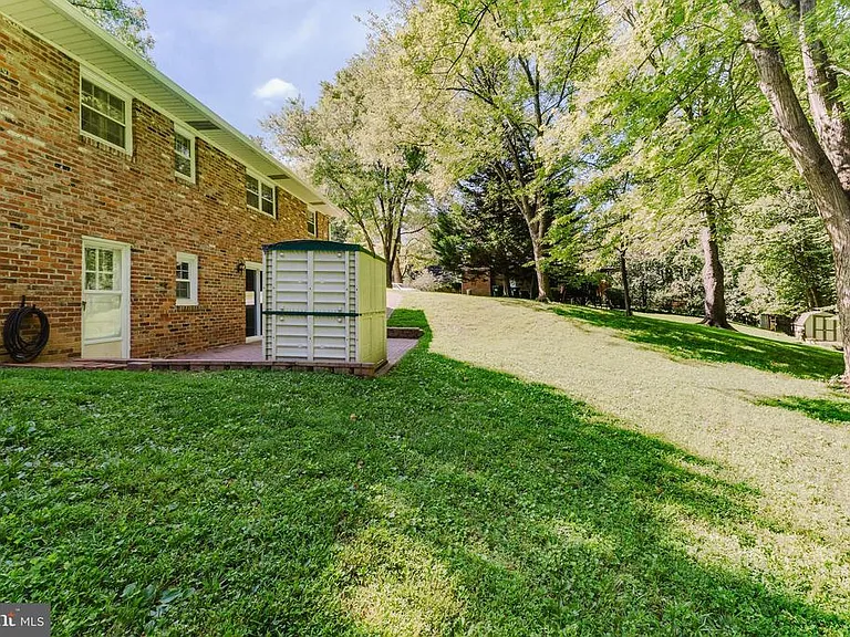 5683 Ravenel Ln — Photo 39