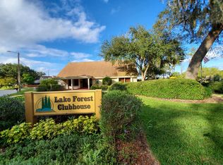 15305 Morning Dr, Lutz, FL 33559