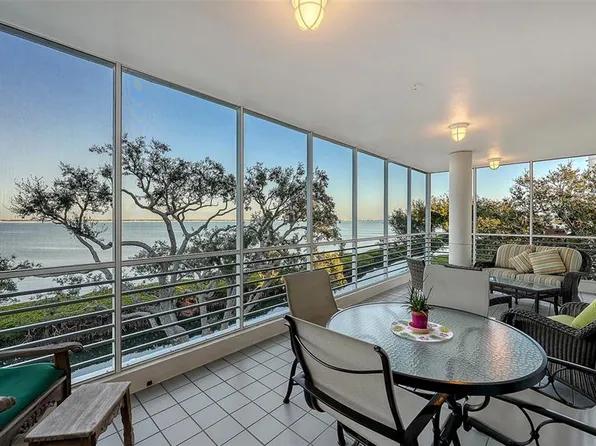2450 Harbourside Dr APT 234, Longboat Key, FL 34228