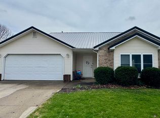 101 Dogwood Ln, Portland, IN 47371
