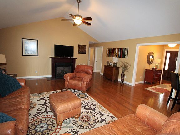 5th image of 68 Wini Pl