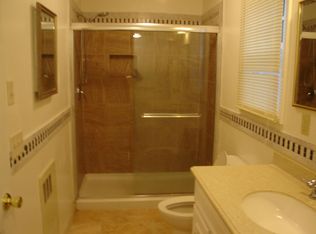 3 Amity Ln, Danbury, CT 06811