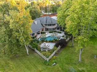 966 Thornberry Creek Dr, Oneida, WI 54155