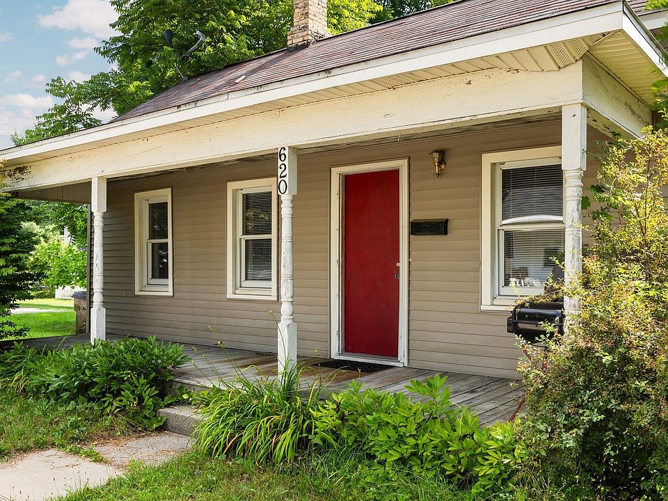 1st image of 620 Finley Ave