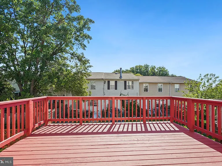 35 Bellfalls Way — Photo 14