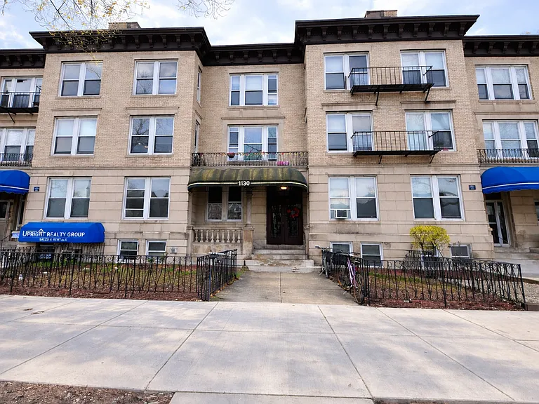 1148 Commonwealth Ave #18 — Photo 10