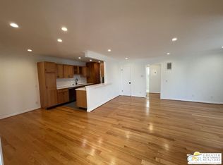 1104 Masselin Ave #1, Los Angeles, CA 90019