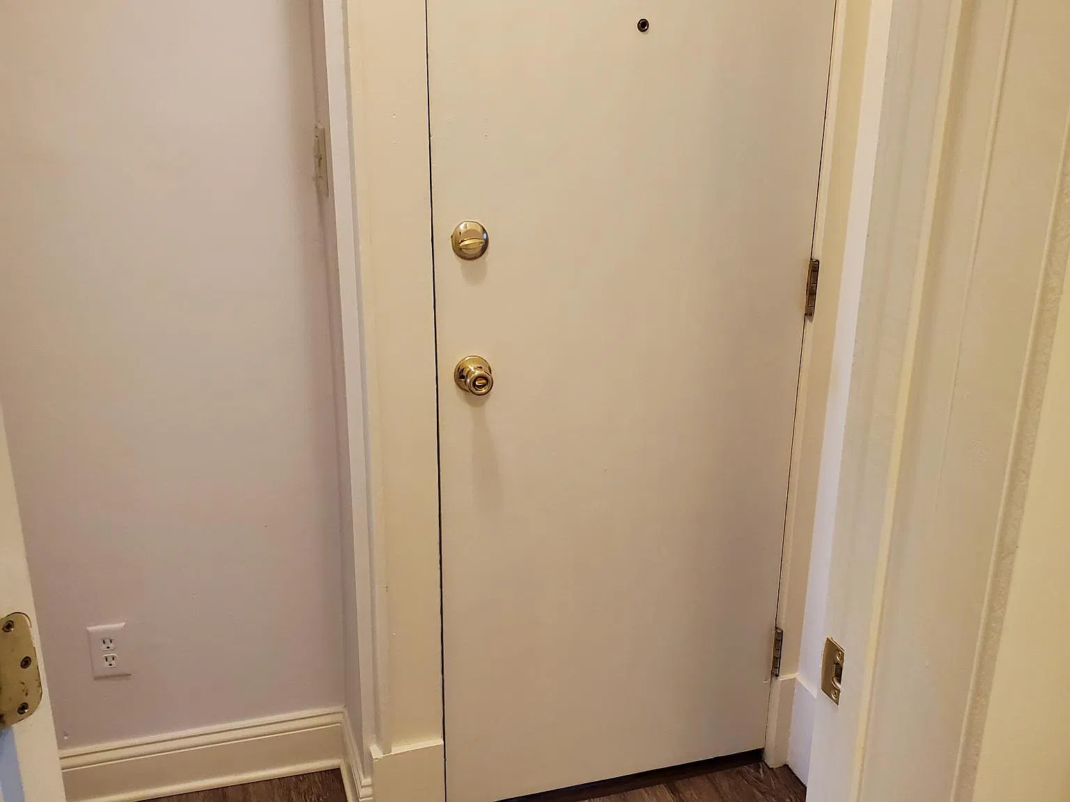 2 bed, $2,200 — Photo 3