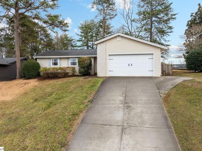 1206 Winding Way, Taylors, SC, 29687