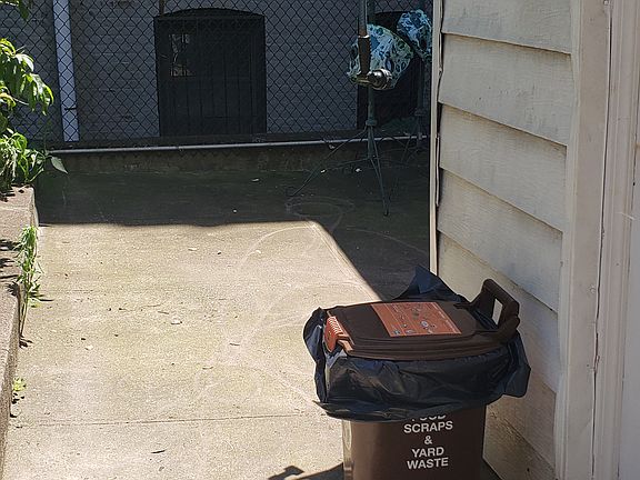 4th image of 543 51st St