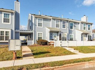 86 Almond Dr, Somerset, NJ 08873