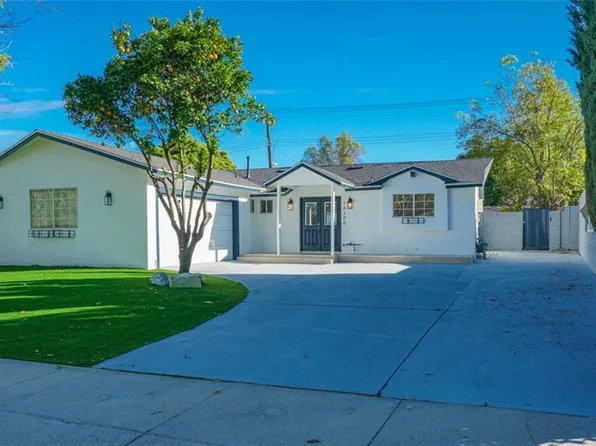 24306 Gilmore St, West Hills, CA 91307