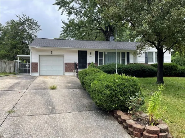 12102 E 47th Ter S, Independence, MO 64055