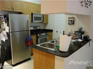 12144 Garden Grove Cir UNIT 101, Fairfax, VA 22030
