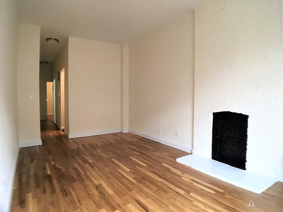 2nd image of 171 E 83rd St APT 3B