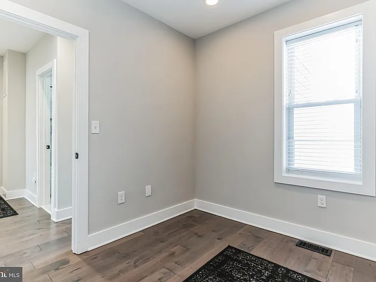 805 Jefferson St NW — Photo 19