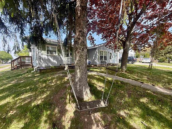 3rd image of 814-816 Acewood Blvd