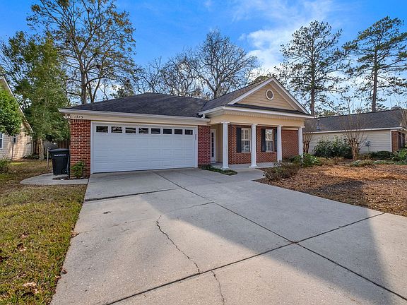 2nd image of 1375 Silver Moon Dr