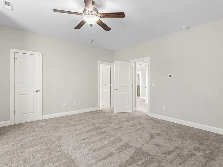 City Pointe Townhomes — Photo 16