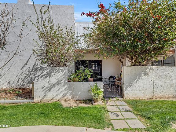 4th image of 3212 S EL CAMINO Drive