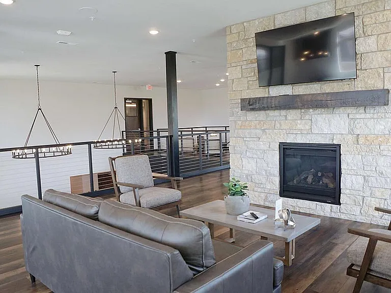 13_esker-townhomes-residences-madison-community
