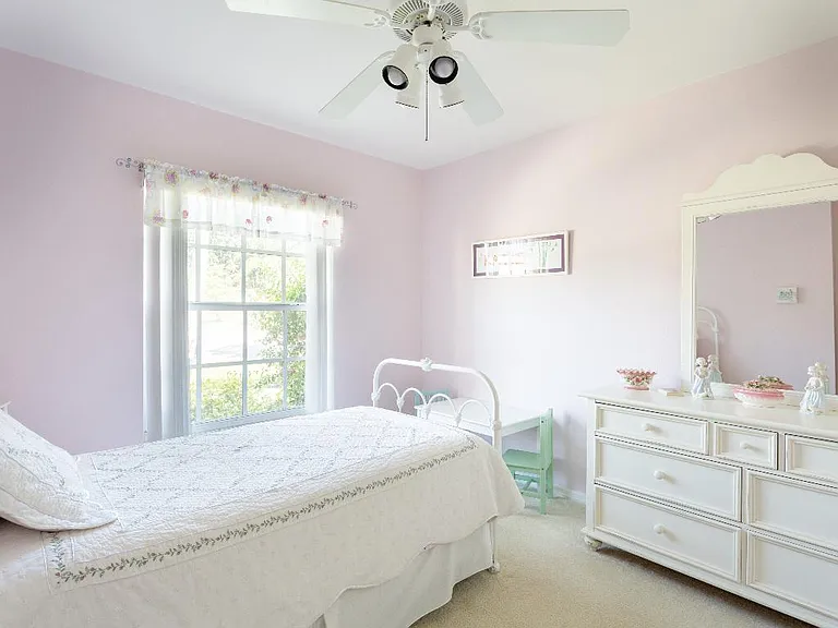 Seashore Cir — Photo 18