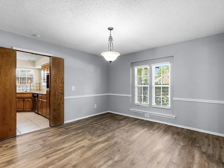 4124 Camino Dr — Photo 3