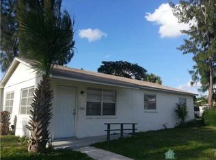 720 W 36th St, Riviera Beach, FL 33404