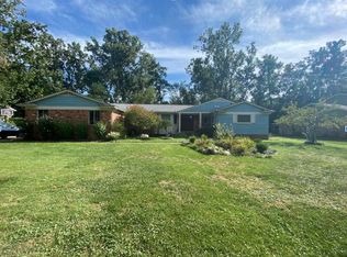 29739 Sugar Spring Rd, Farmington Hills, MI 48334