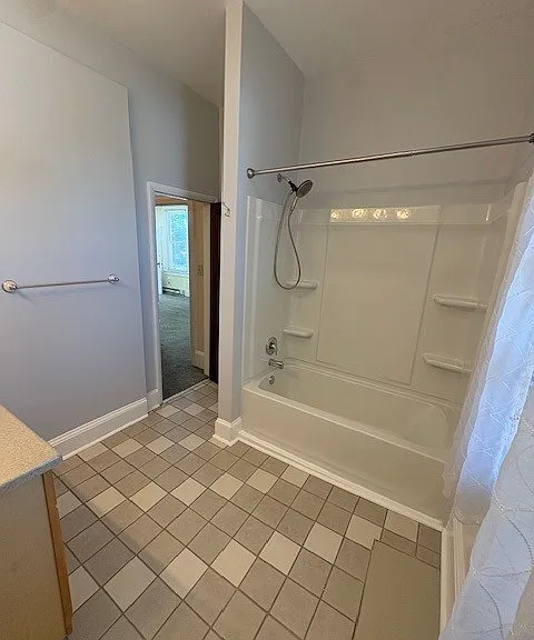 665 Oak Hill Ave #3 — Photo 10