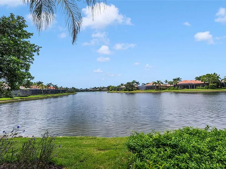 8957 Shenendoah Cir — Photo 42