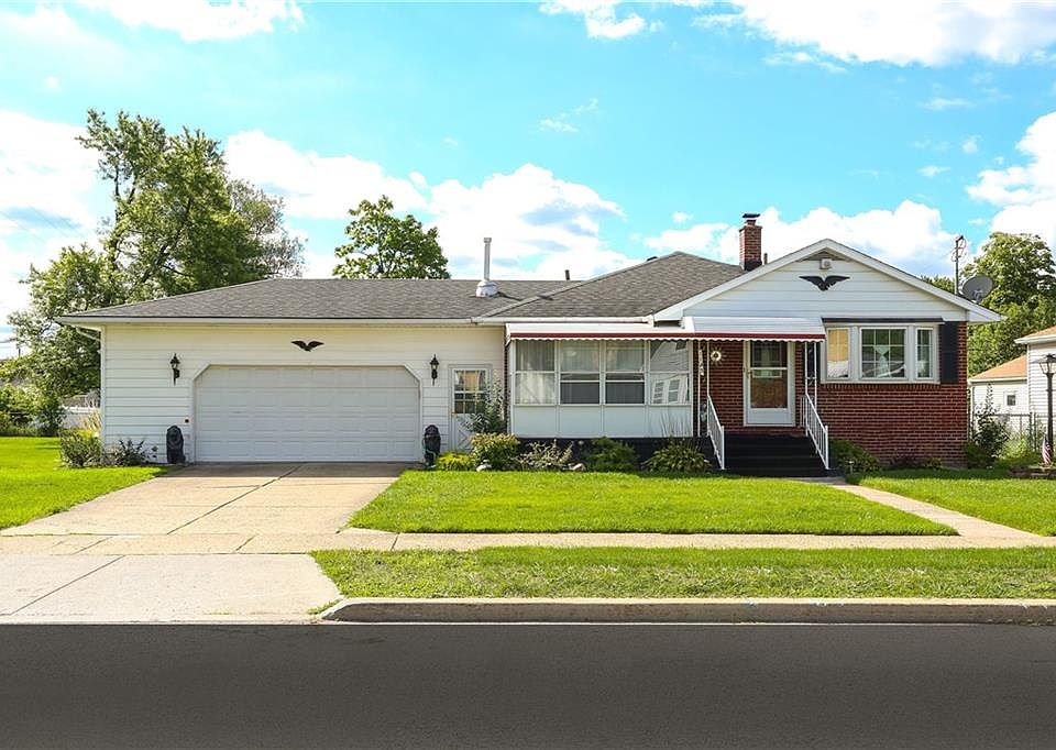 1st image of 1145 Maryvale Dr