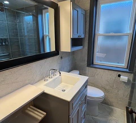 3rd image of 5334 N Austin Ave #1