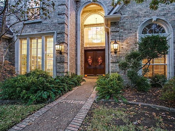 3rd image of 5428 Southern Hills Dr