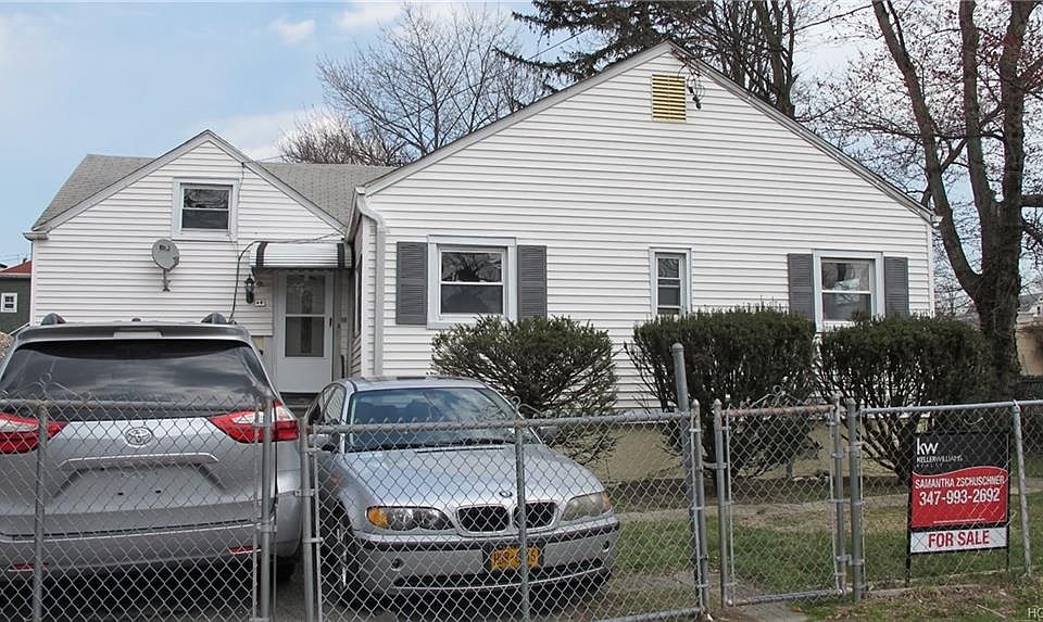 2nd image of 461 S 8th Ave