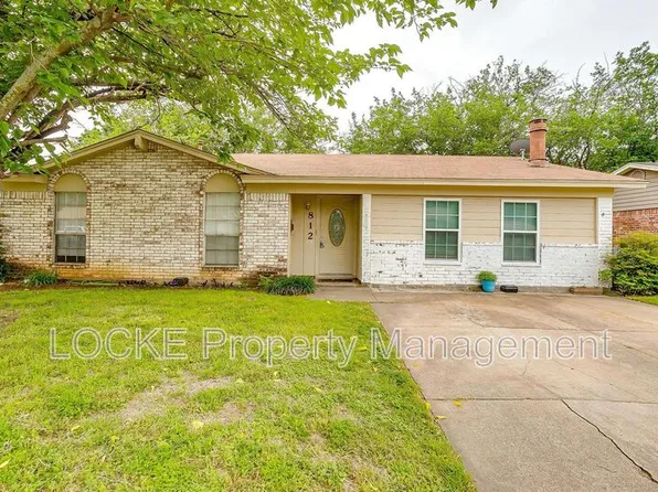 812 E Prairie View Rd, Crowley, TX 76036
